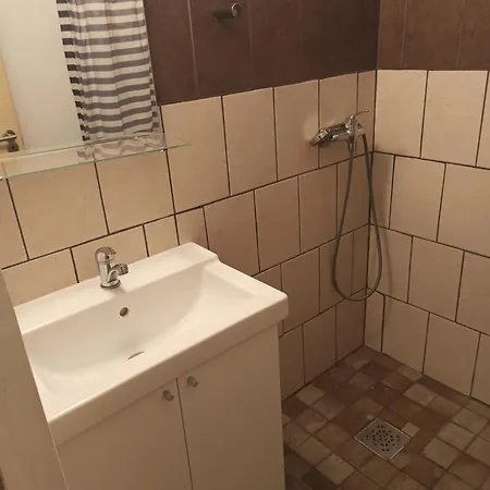 Pusztai Apartmanhaz *