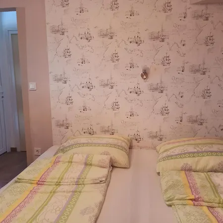 Pusztai Apartmanhaz