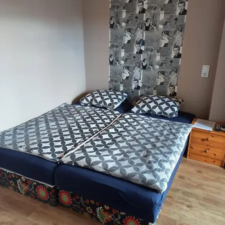 Pusztai Apartmanhaz *