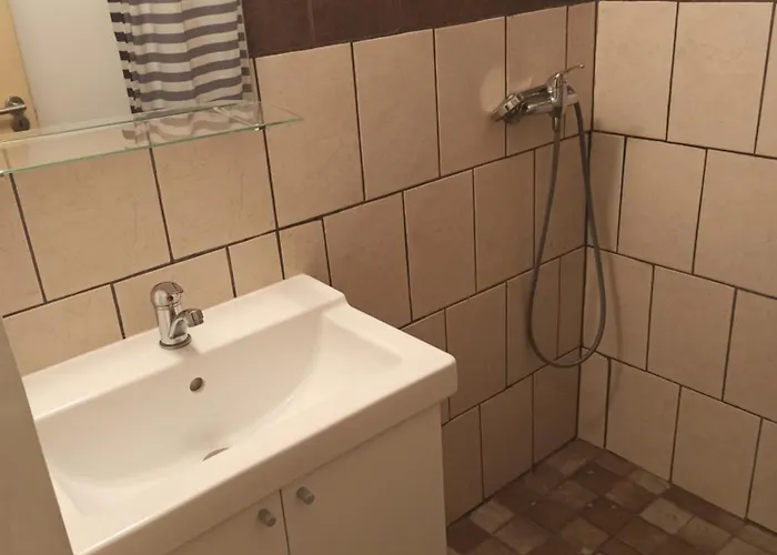 Pusztai Apartmanhaz *