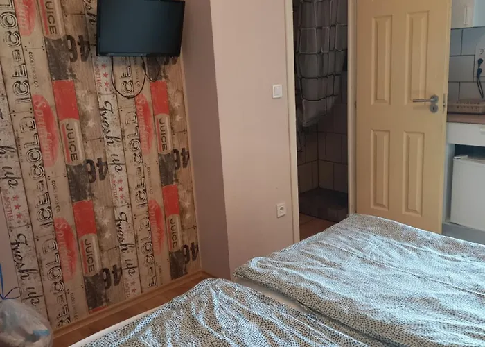 아파트 Pusztai Apartmanhaz *